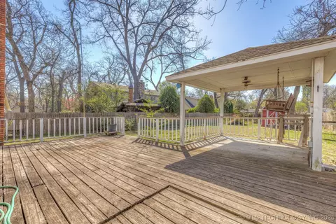 2110 E 52nd Pl, Tulsa, OK 74105 photo 43