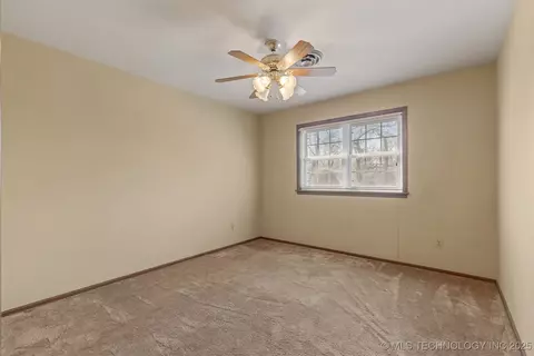2110 E 52nd Pl, Tulsa, OK 74105 photo 34