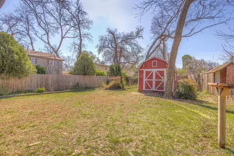 2110 E 52nd Pl, Tulsa, OK 74105 photo 48