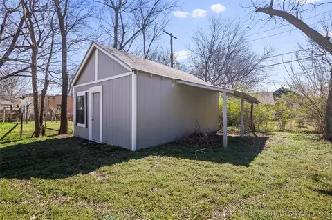 2848 E Admiral Ct, Tulsa, OK 74110 photo 23