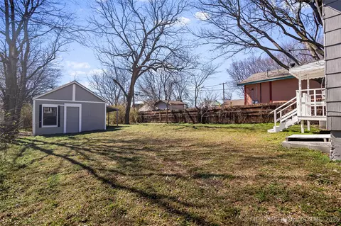 2848 E Admiral Ct, Tulsa, OK 74110 photo 22