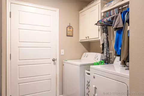3623 E Cherry Hill Ct, Broken Arrow, OK 74014 photo 17