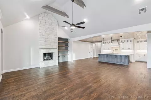 712 E 149th St S, Glenpool, OK 74033 photo 13