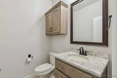 712 E 149th St S, Glenpool, OK 74033 photo 28