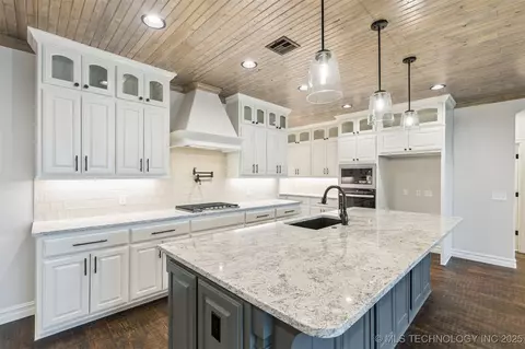 712 E 149th St S, Glenpool, OK 74033 photo 6