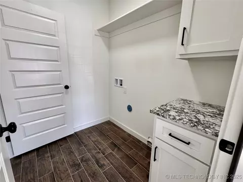 20105 E 36th Pl S, Broken Arrow, OK 74014 photo 38