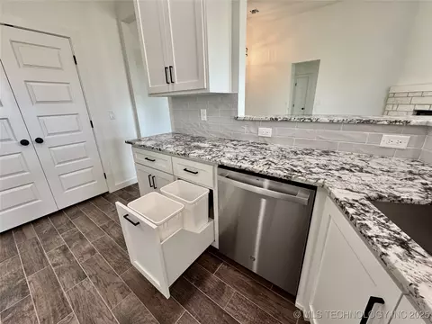 20105 E 36th Pl S, Broken Arrow, OK 74014 photo 17