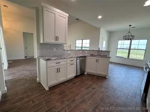 20105 E 36th Pl S, Broken Arrow, OK 74014 photo 19