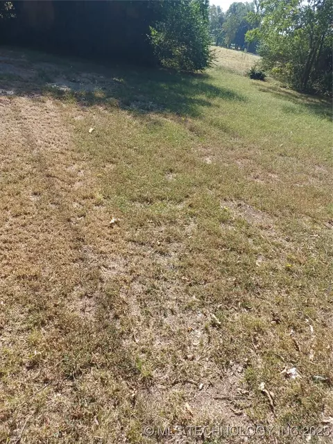 SE Main, Checotah, OK 74426 photo 6