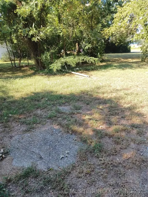 SE Main, Checotah, OK 74426 photo 14