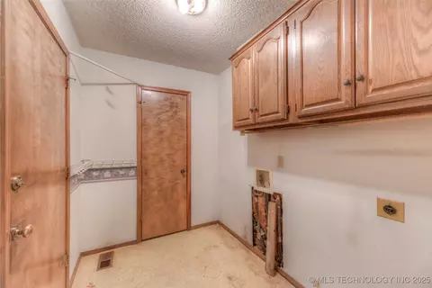 9135 E 67th Ct, Tulsa, OK 74133 photo 25