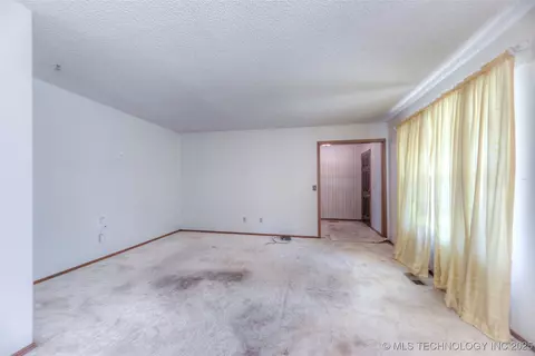 9135 E 67th Ct, Tulsa, OK 74133 photo 11