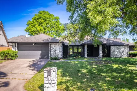 7505 E 65th St, Tulsa, OK 74133