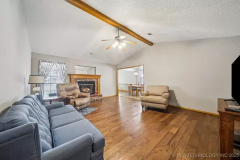 12418 E 35th St, Tulsa, OK 74146 photo 6