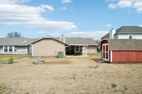 12418 E 35th St, Tulsa, OK 74146 photo 34