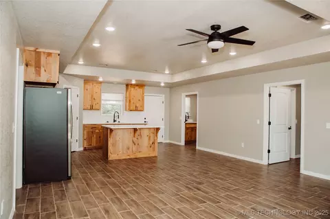 347 Cherry, Durant, OK 74701 photo 5