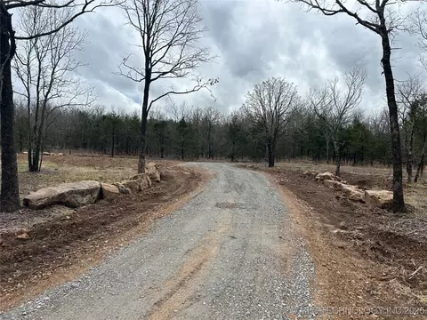13674 State Hwy 9 E, Eufaula, OK 74432 photo 3