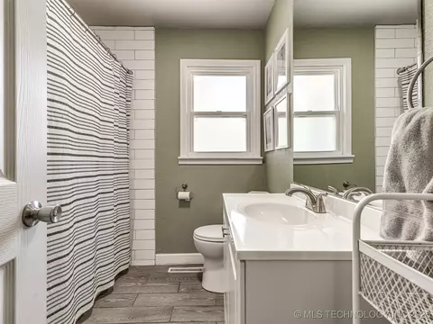 1605 E 54th Pl, Tulsa, OK 74105 photo 47