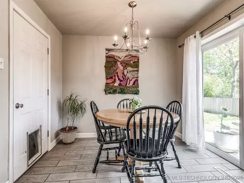 1605 E 54th Pl, Tulsa, OK 74105 photo 26