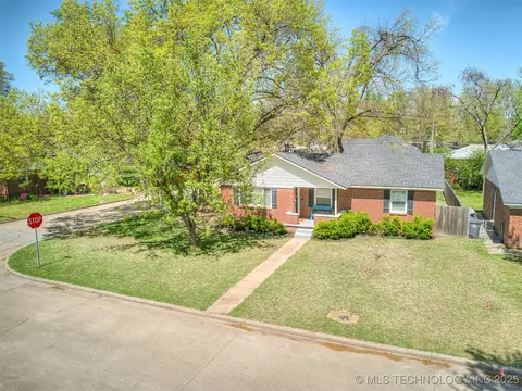 1605 E 54th Pl, Tulsa, OK 74105 photo 62