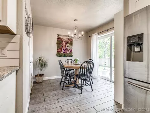 1605 E 54th Pl, Tulsa, OK 74105 photo 25