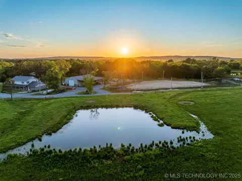 5378 W 450 Rd, Pryor, OK 74361