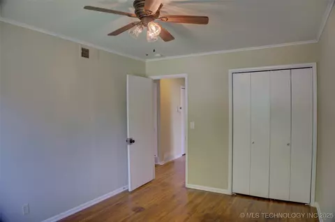 5764 E 30th Pl, Tulsa, OK 74114 photo 12