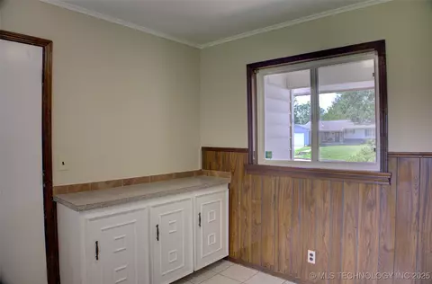 5764 E 30th Pl, Tulsa, OK 74114 photo 10