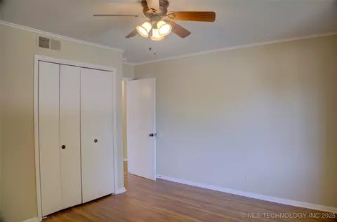 5764 E 30th Pl, Tulsa, OK 74114 photo 14