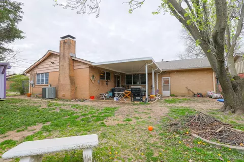 6759 E 26th Ct, Tulsa, OK 74129 photo 32