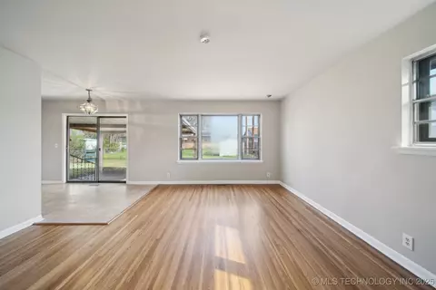 9761 E 5th St, Tulsa, OK 74128 photo 6
