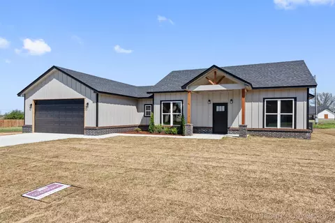 26055 E 732 Rd, Wagoner, OK 74467 photo 2