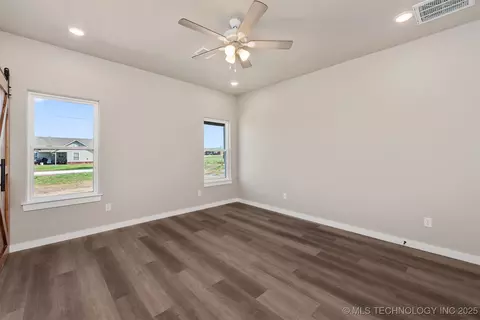 26055 E 732 Rd, Wagoner, OK 74467 photo 12