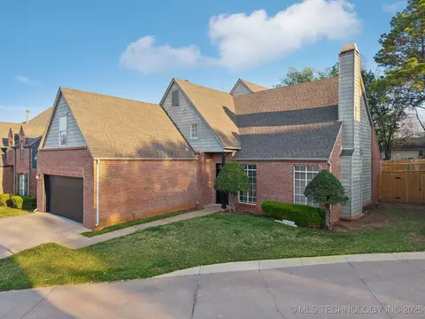 3019 E 89th Pl, Tulsa, OK 74137 photo 2