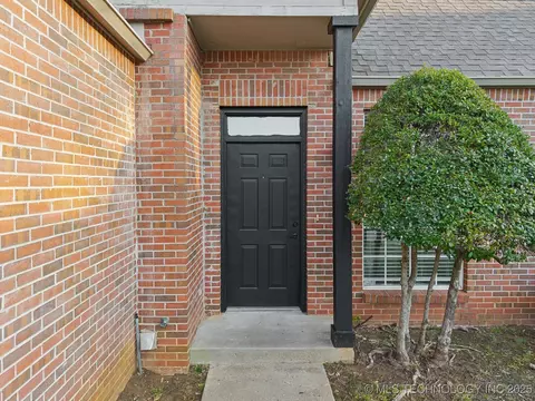 3019 E 89th Pl, Tulsa, OK 74137 photo 4