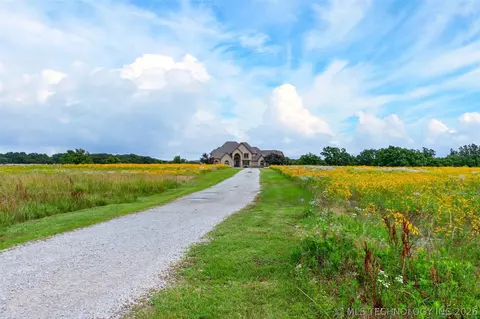 10980 S 590 Rd, Miami, OK 74354