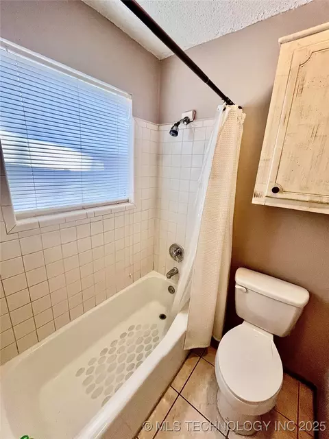 586 E 140th St, Glenpool, OK 74033 photo 12
