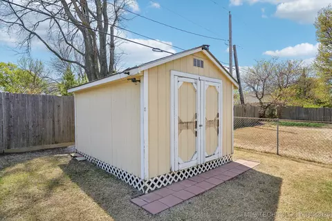 6842 E 56th St, Tulsa, OK 74145 photo 27
