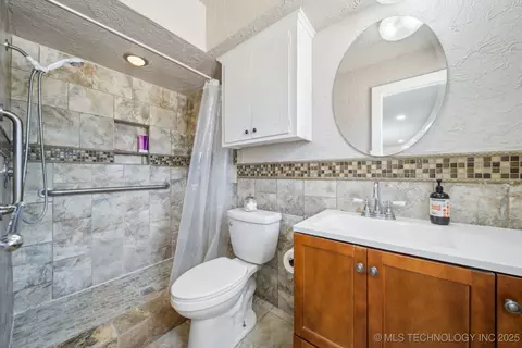 6842 E 56th St, Tulsa, OK 74145 photo 20