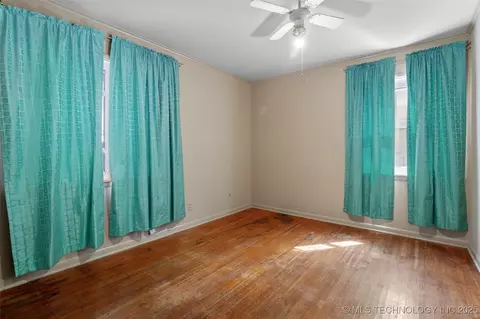 5765 E 29th St, Tulsa, OK 74114 photo 23