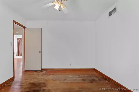 5765 E 29th St, Tulsa, OK 74114 photo 22