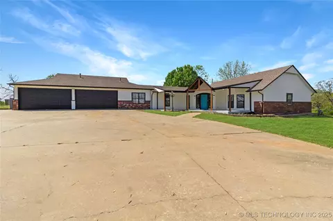 26960 E 151st St S, Coweta, OK 74429