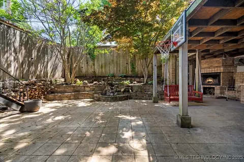 1821 S Carson Ave, Tulsa, OK 74119 photo 42