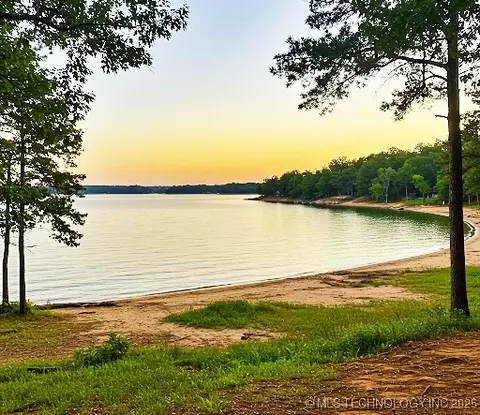 20 E Lakeview Rd, Eufaula, OK 74432