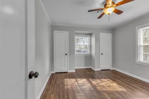 5738 E 4th St, Tulsa, OK 74112 photo 14