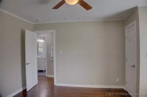 2717 E 3rd St, Tulsa, OK 74104 photo 9