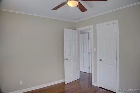 2717 E 3rd St, Tulsa, OK 74104 photo 16