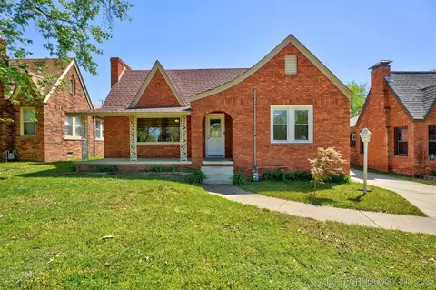 1607 S Columbia Pl, Tulsa, OK 74104