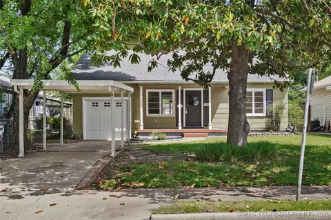 2007 E 13th St, Tulsa, OK 74104 photo 1