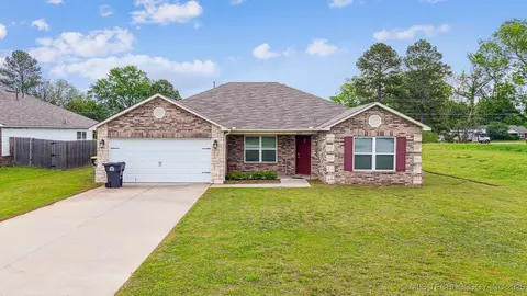 14995 S 276th East Ave, Coweta, OK 74429
